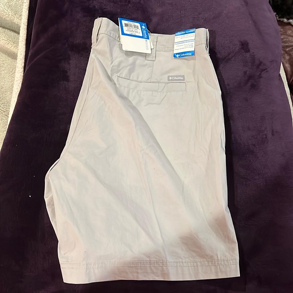 Columbia Modern Classic Mens 38Inseam 8 Inseam Washed Out Shorts Columbia Modern Classic Mens 38Inseam 8 Inseam Washed Out Shorts